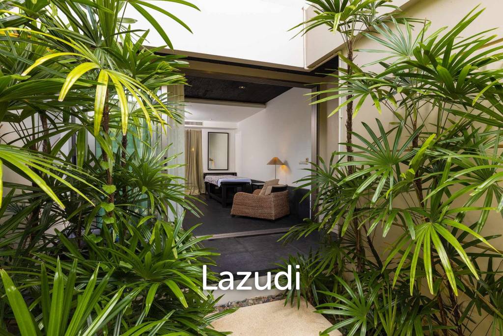 2 Bed Luxury Duplex Penthouse with Private Pool