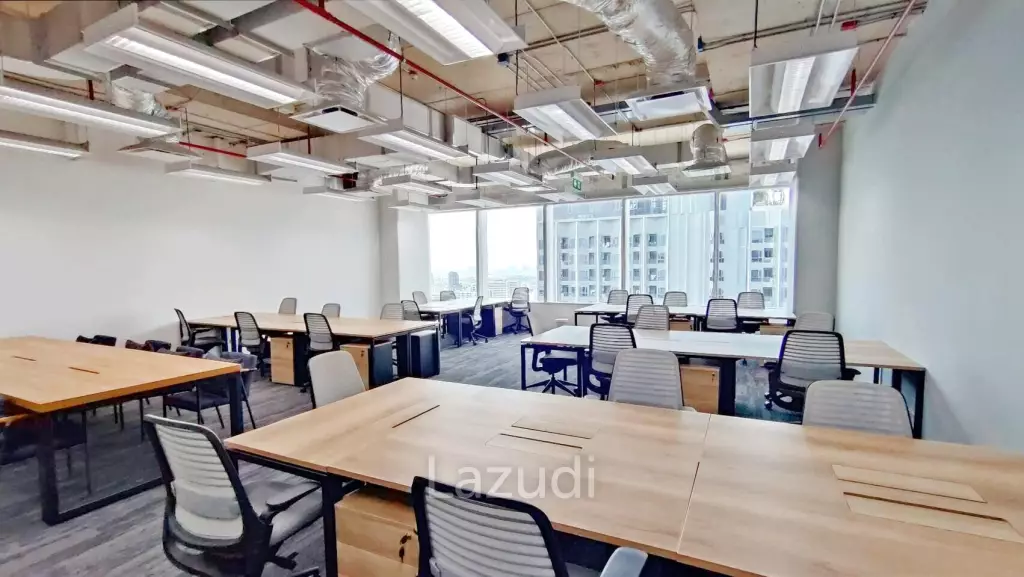 140 SQ.M Service office in Samyan Mitrtown