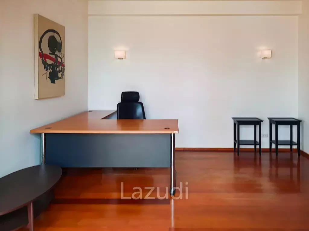 Casa Daeng : 3 bedroom 3 bathroom near Beach