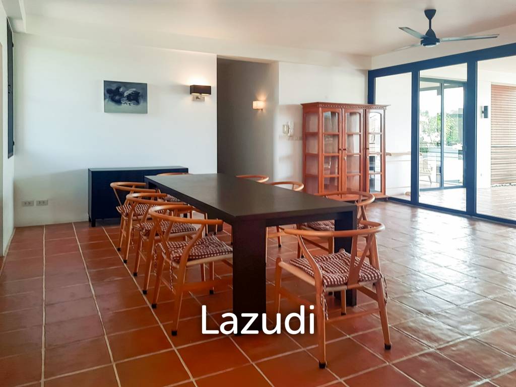 Casa Daeng : 3 bedroom 3 bathroom near Beach