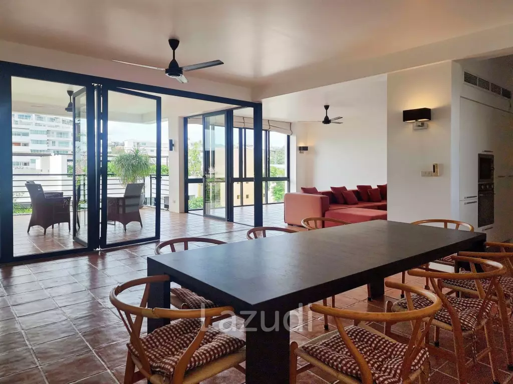 Casa Daeng : 3 bedroom 3 bathroom near Beach