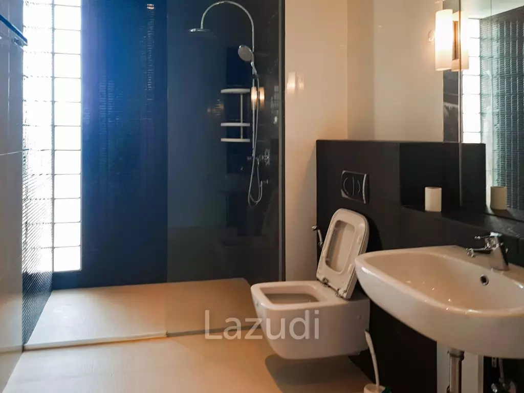Casa Daeng : 3 bedroom 3 bathroom near Beach