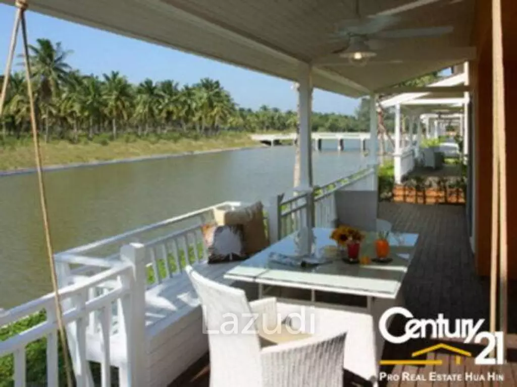 Luxury Resort Villa : Reduced by 40% in July 2015