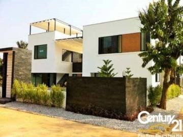Modern 3 Bed Pool Villa For Sale