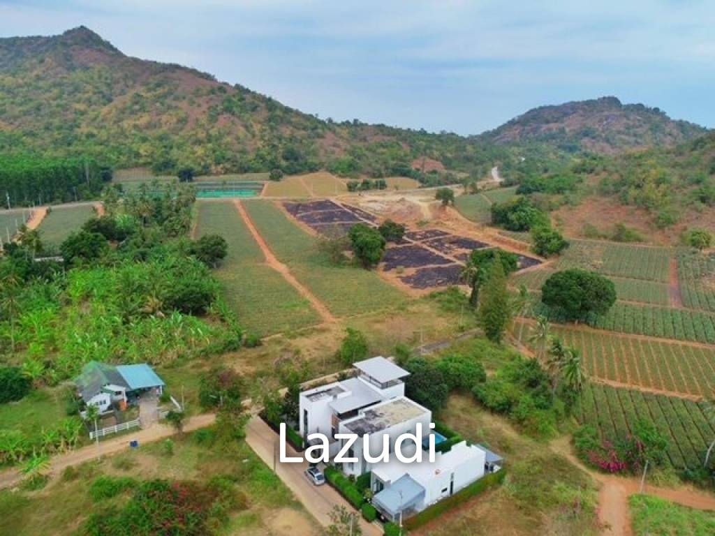 440 ตร.ม 5 เตียง 4 อาบน้ำ วิลล่า For ขาย