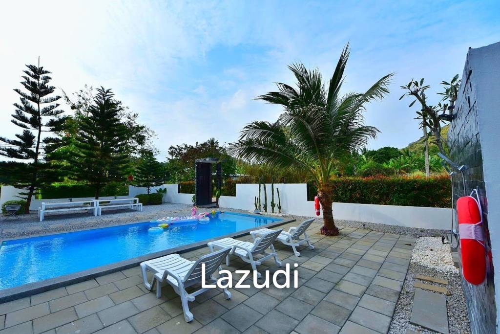 440 ตร.ม 5 เตียง 4 อาบน้ำ วิลล่า For ขาย