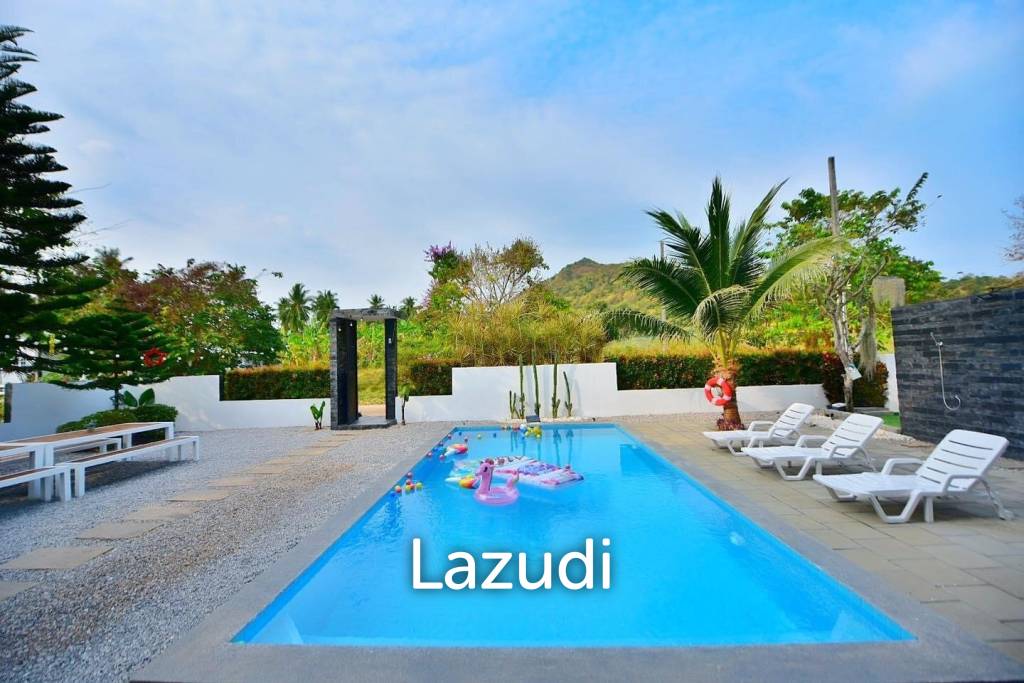 440 ตร.ม 5 เตียง 4 อาบน้ำ วิลล่า For ขาย