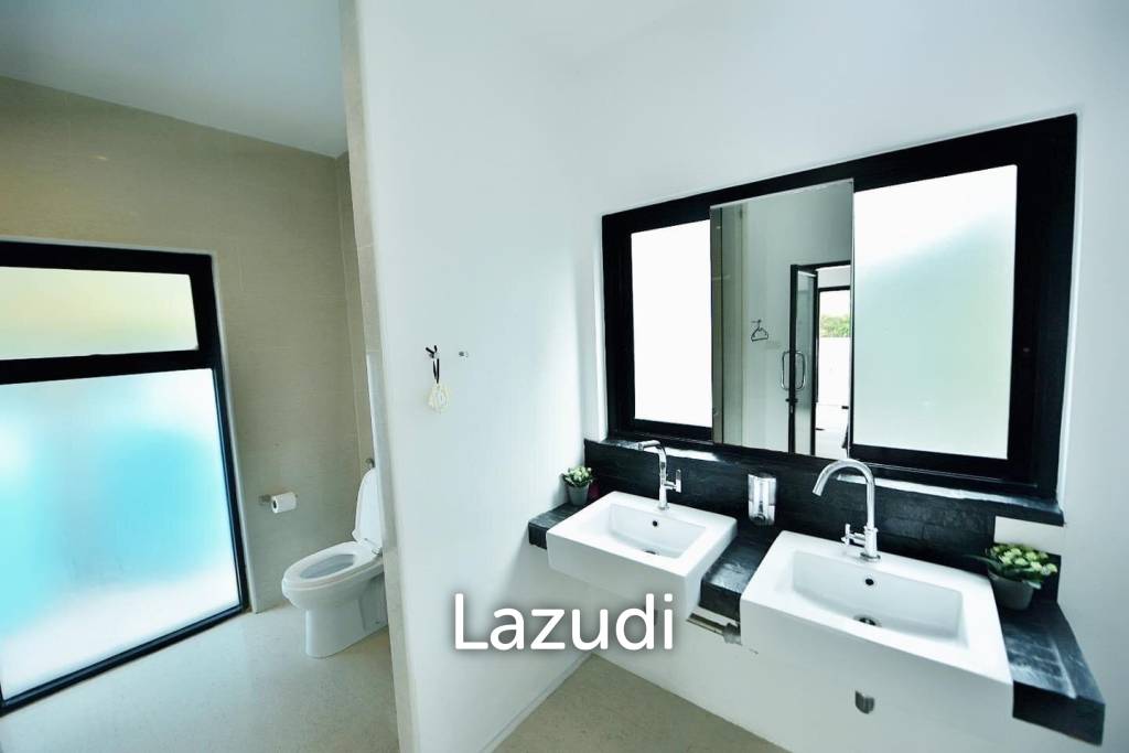 440 ตร.ม 5 เตียง 4 อาบน้ำ วิลล่า For ขาย