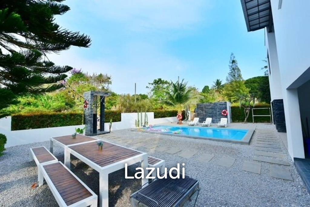 440 ตร.ม 5 เตียง 4 อาบน้ำ วิลล่า For ขาย