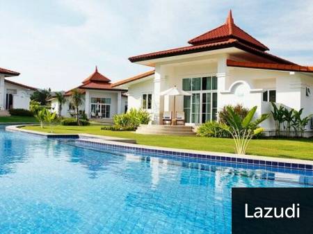 BANYAN RESORT : 2 Bed Resort Pool Villa