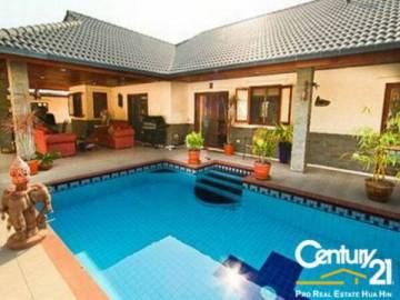 Luxury Bali Style Pool Villa