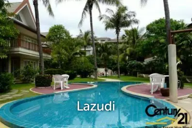 Luxury 2 Storey 3 Bed Villa