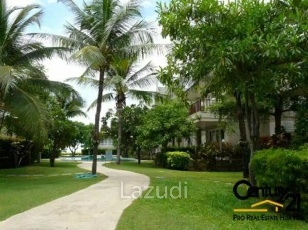 Luxury 2 Storey 3 Bed Villa