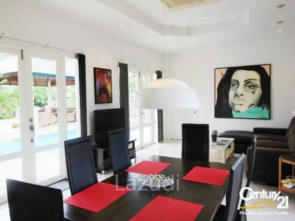 HILLSIDE HAMLET 1 : Bali Style Luxury Pool Villa
