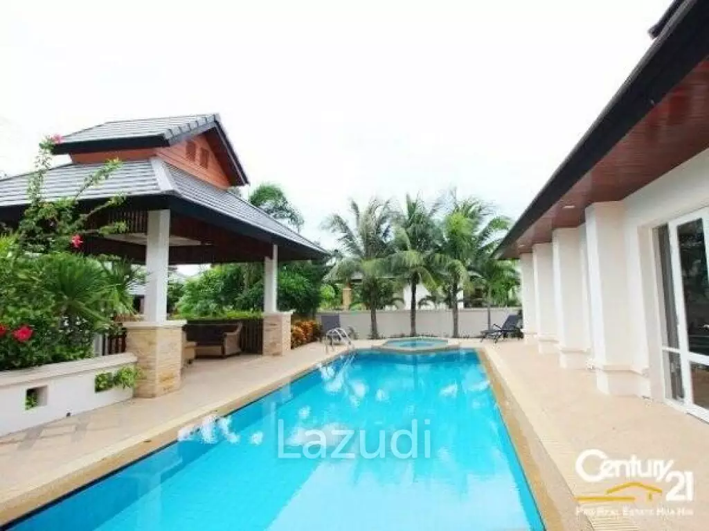 HILLSIDE HAMLET 1 : Bali Style Luxury Pool Villa