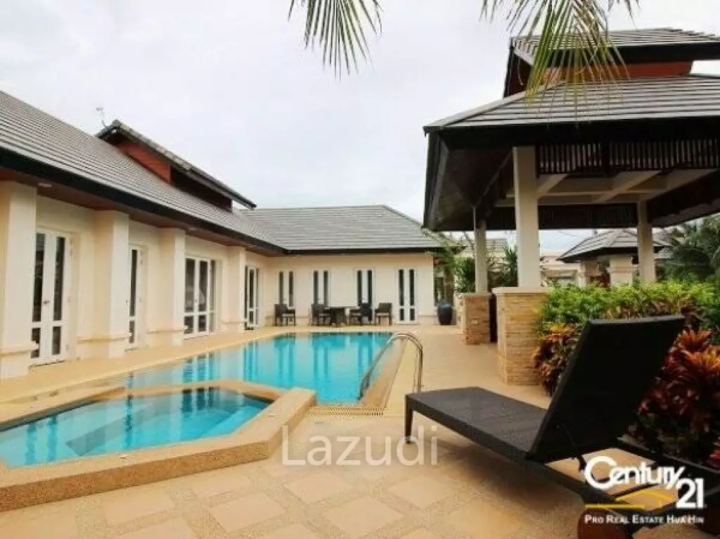 HILLSIDE HAMLET 1 : Bali Style Luxury Pool Villa