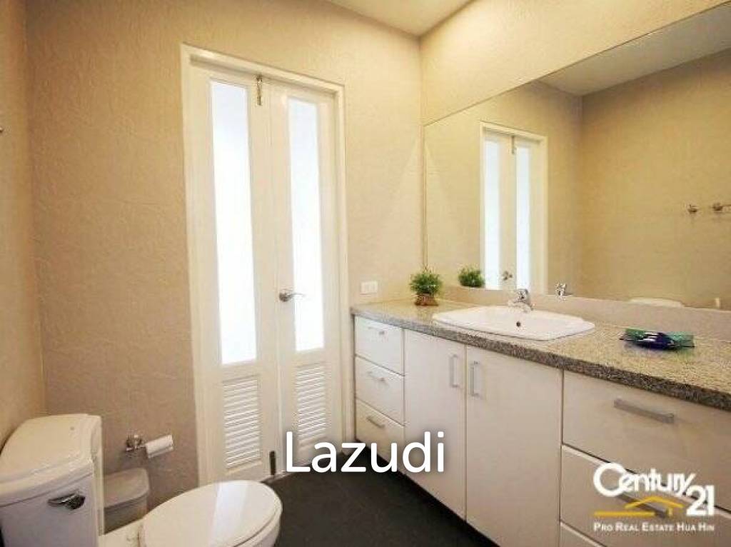 512 平方米 3 床 3 洗澡 别墅 对于 销售