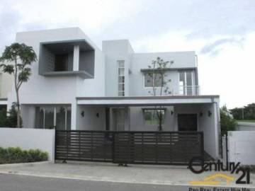 PALM VILLAGE : 3 Bed Luxury Golf Course