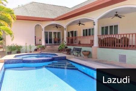 STUART PARK 2 : Great Quality 3 or 4 bed Pool Villa