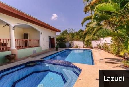 STUART PARK 2 : Great Quality 3 or 4 bed Pool Villa