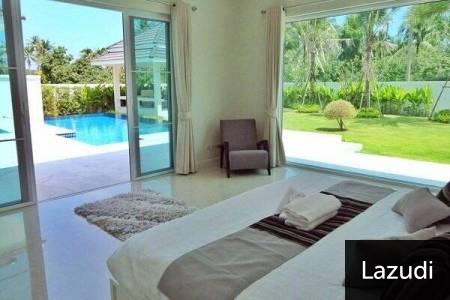 White Beach Villas : Lady Palm Villa B