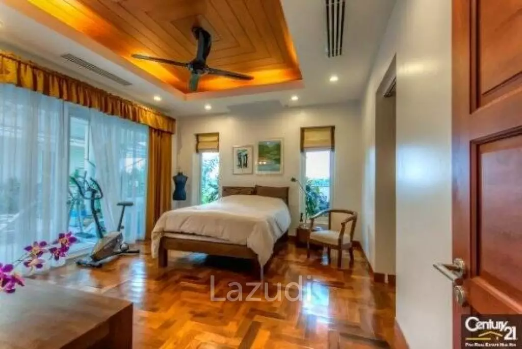 OASIS: Top Quality 3 Bed Pool Villa
