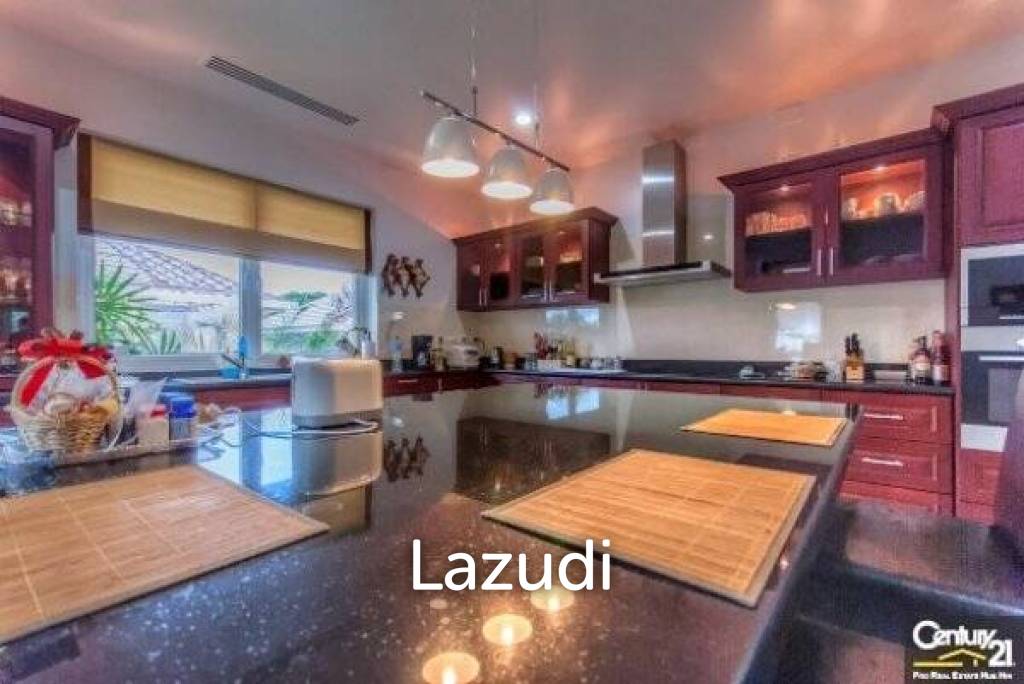 OASIS: Top Quality 3 Bed Pool Villa