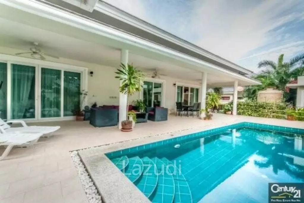 OASIS: Top Quality 3 Bed Pool Villa