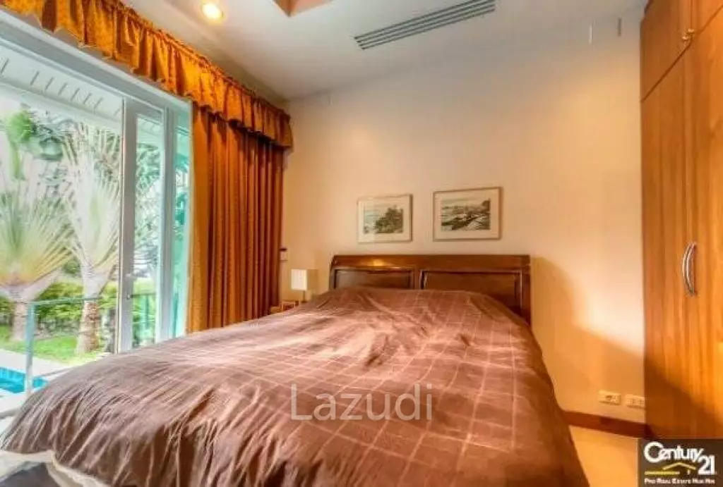 OASIS: Top Quality 3 Bed Pool Villa