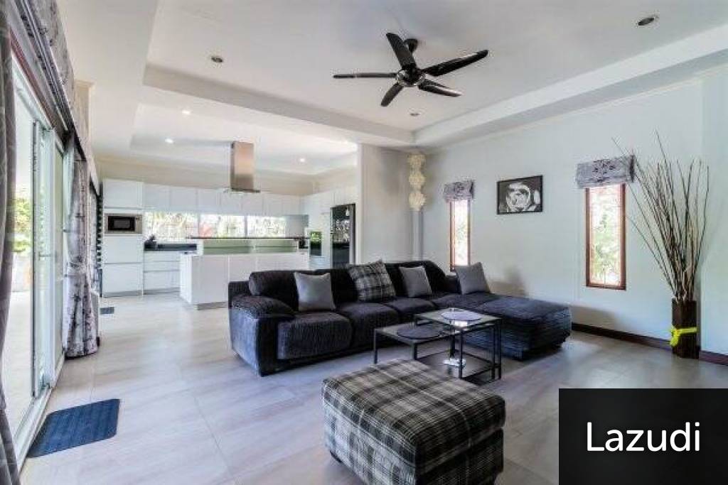AV 88 1 : Luxury 4 Bed Pool Villa nr Town AV 88 1 : Luxury 4 Bed Pool Villa nr Town