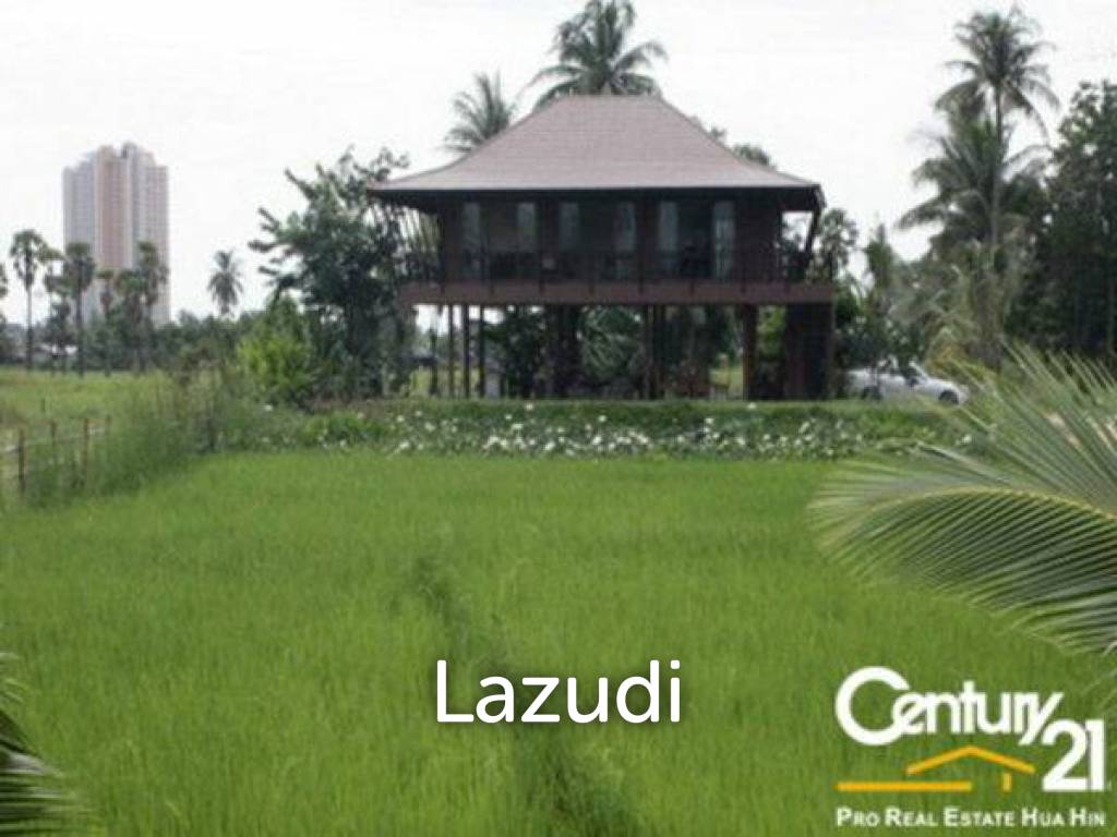 9,000 Sqm 3 Bed 3 Bath Villa For Sale