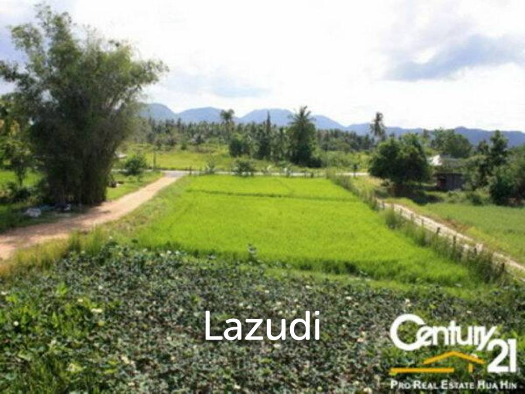 9,000 Sqm 3 Bed 3 Bath Villa For Sale