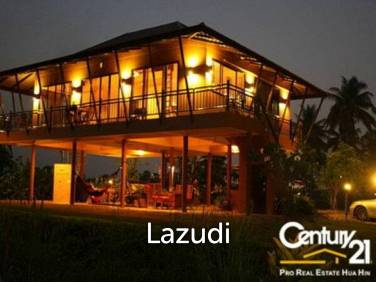 3 Bed 3 Bath Villa For Sale
