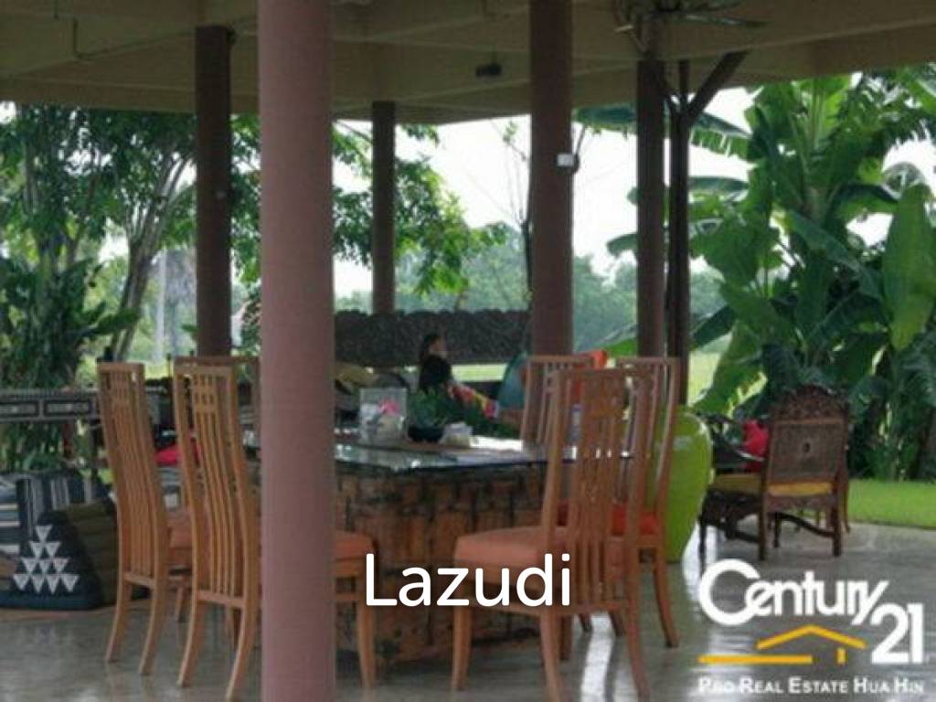 9,000 Sqm 3 Bed 3 Bath Villa For Sale