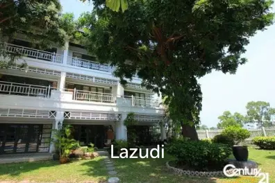 3 Bed Large Colonial Style Townhouse