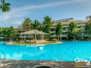 3 Bed Large Colonial Style Townhouse