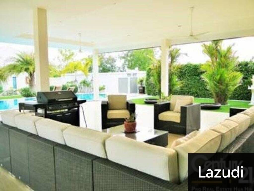 THE LEES 2 : LUXURY 5 BED  POOL VILLA WITH LARGE LAND PLOT