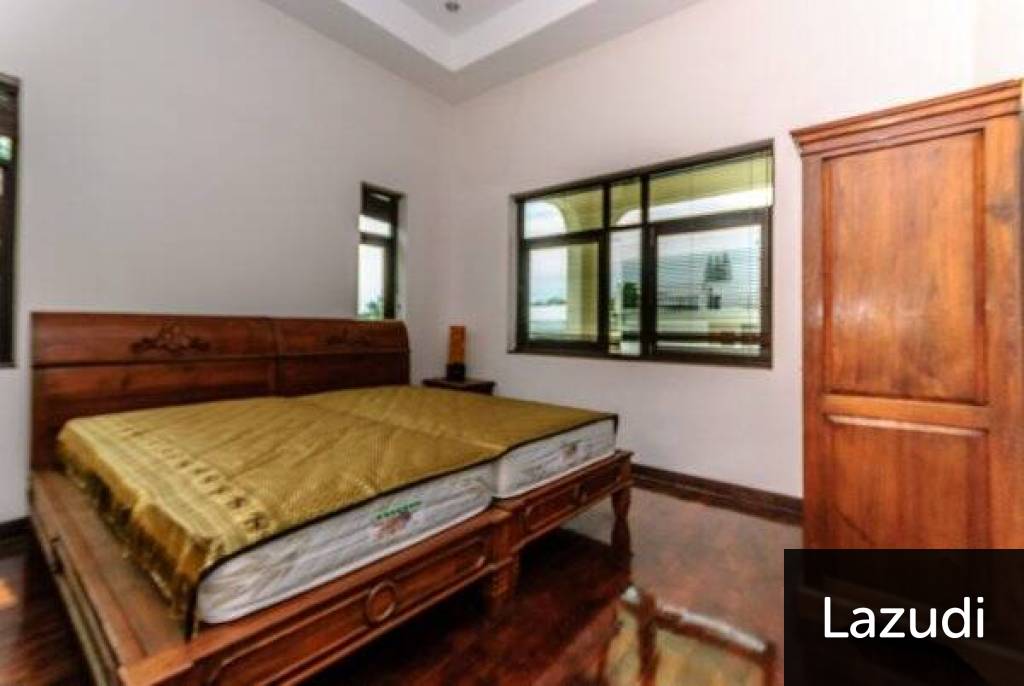 Top Quality 3 Bed Pool Villa with Spacious games room or 4th Bedroom Top Quality 3 Bed Pool Villa with Spacious games room or 4th Bedroom