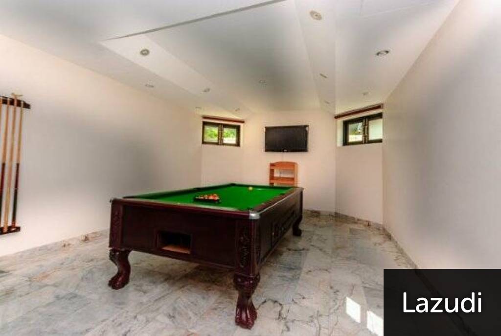 Top Quality 3 Bed Pool Villa with Spacious games room or 4th Bedroom Top Quality 3 Bed Pool Villa with Spacious games room or 4th Bedroom