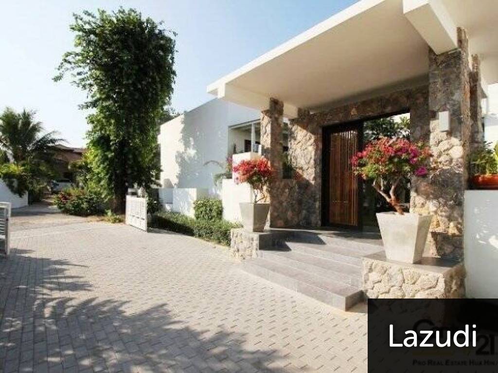 PALM HILLS HOMES : 3 Bedroom Luxury Villa on Palm Hills Golf Course PALM HILLS HOMES : 3 Bedroom Luxury Villa on Palm Hills Golf Course