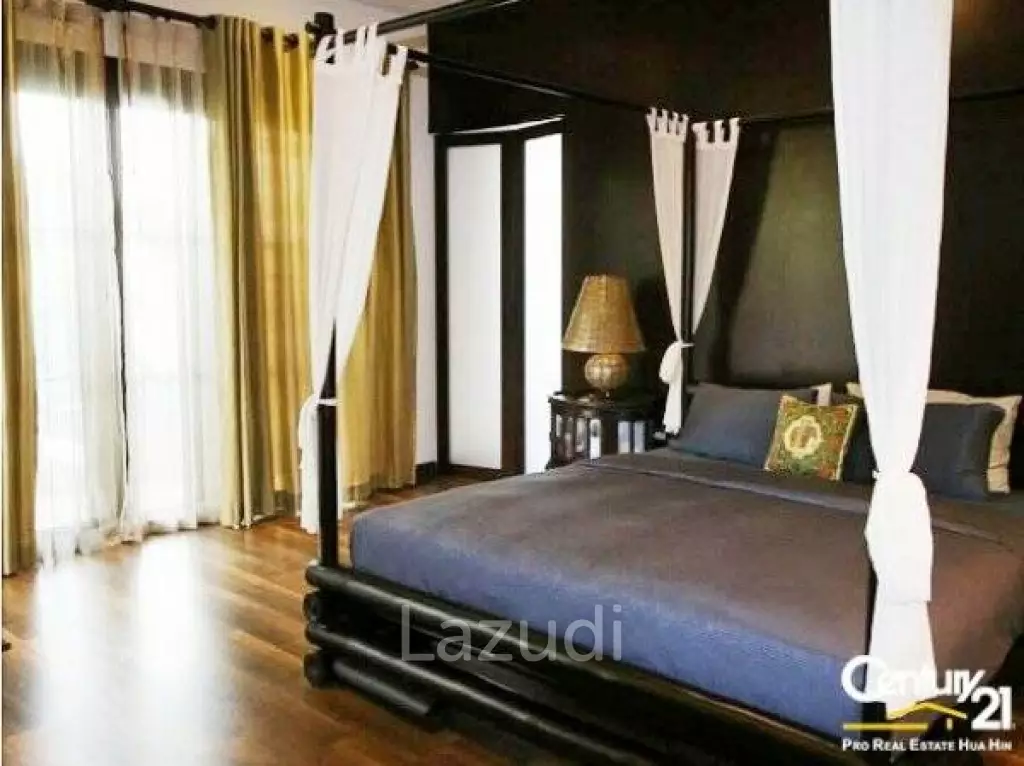 PALM HILLS HOMES : 3 Bedroom Luxury Villa on Palm Hills Golf Course