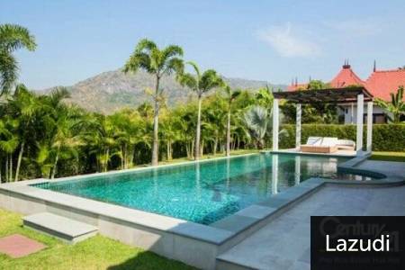 BAAN ING PHU: Luxurious High End Pool Villa