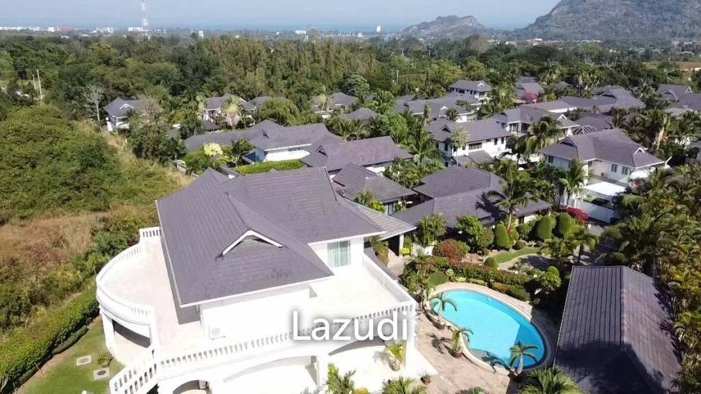 หรูหราระดับพรีเมียม วิลล่า 6 ห้องนอน ณ เดอะไฮทส์ 2 หัวหิน