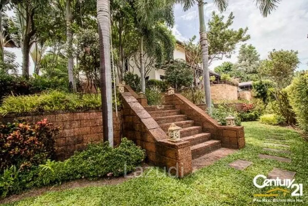 Best Quality Pool Villa, Hua Hin, Recently Reduced Price from 22m