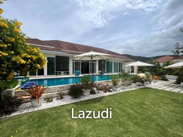 3 Bed 4 Bath Villa For Sale