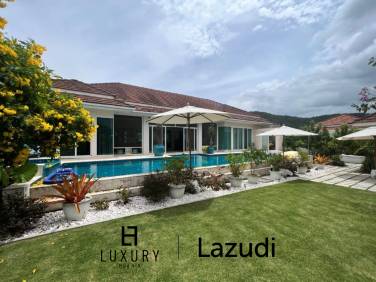 3 Bed 4 Bath Villa For Sale