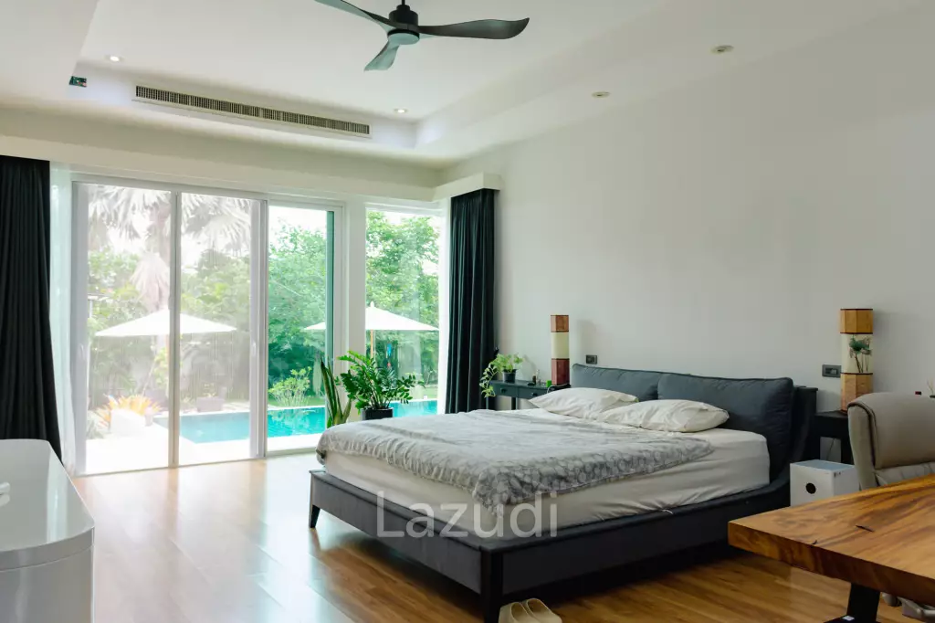 RED MOUNTAIN LUXURY : Beautifully Designed and Finished 3 Bed Pool Villa