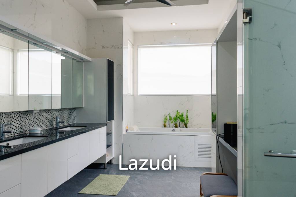 RED MOUNTAIN LUXURY : Beautifully Designed and Finished 3 Bed Pool Villa