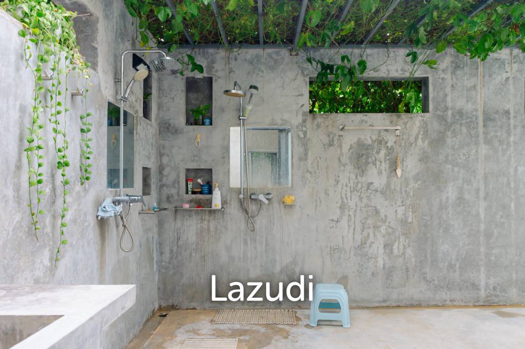 RED MOUNTAIN LUXURY : Beautifully Designed and Finished 3 Bed Pool Villa