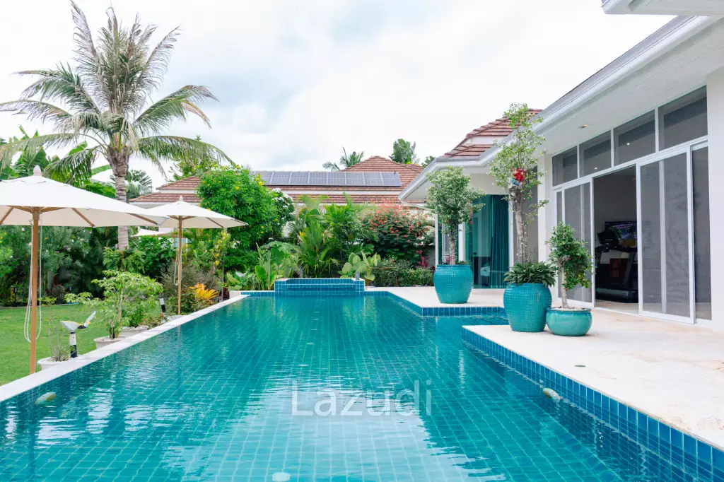 RED MOUNTAIN LUXURY : Beautifully Designed and Finished 3 Bed Pool Villa
